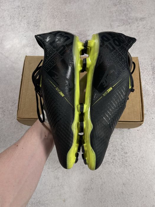 Оригінальні чоловічі копи,бутси Nike Phantom Venom FG з нових колекцій