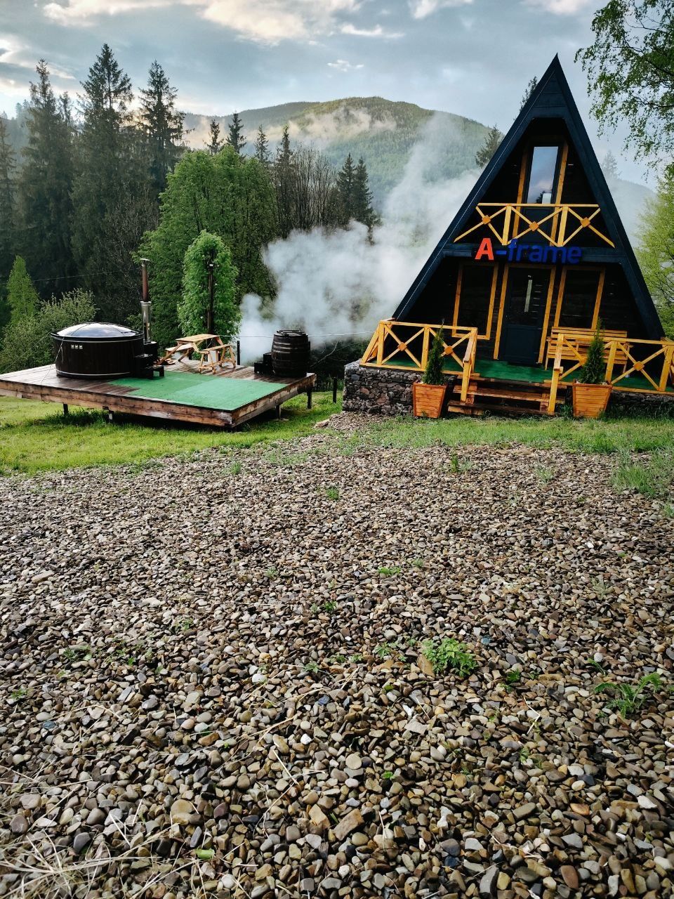 Проживання в будиночку A-frame