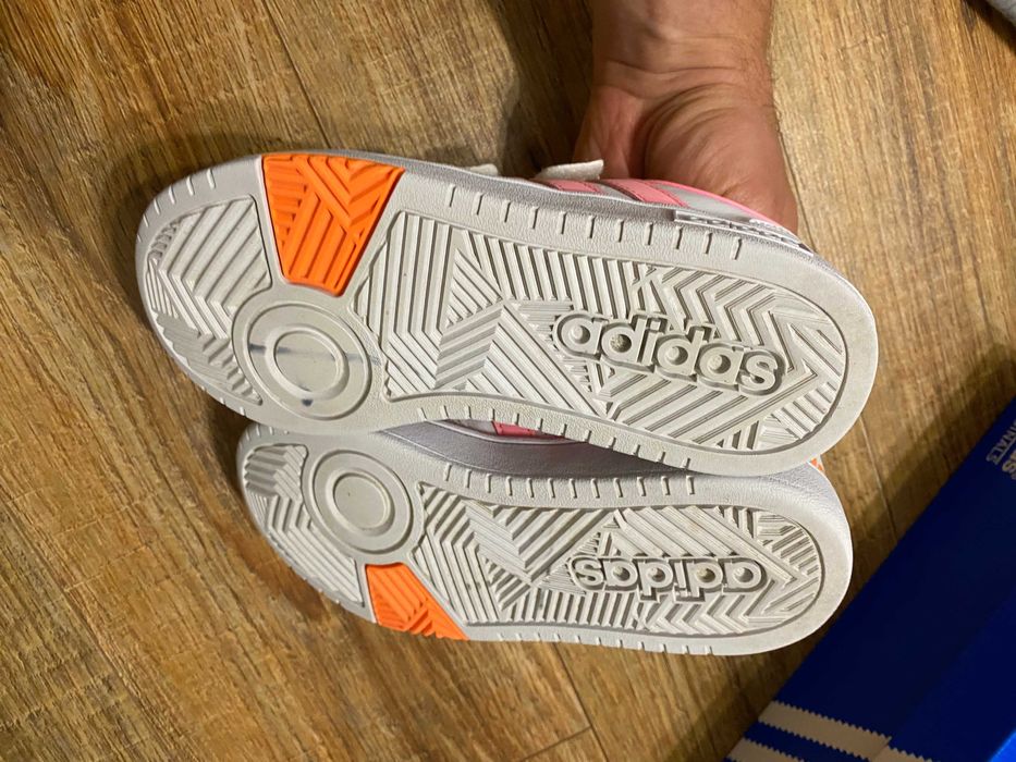 Adidas кроссовки кросівки детские на девочку Адидас оригинал р.33