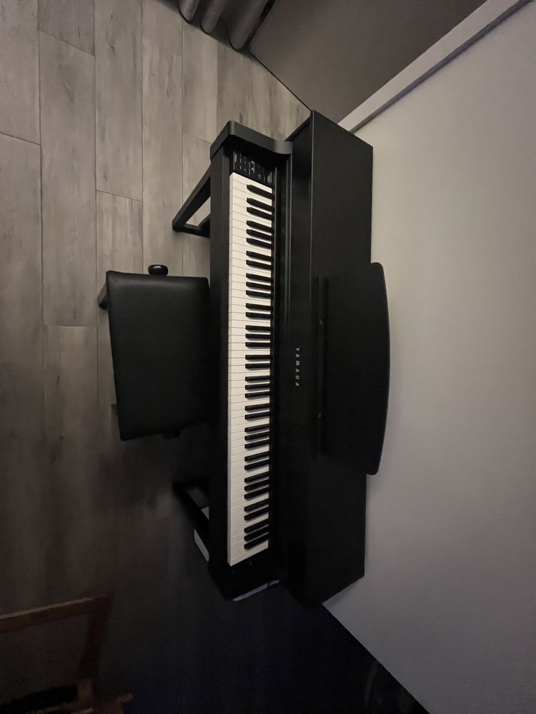 Piano Yamaha CPL 635