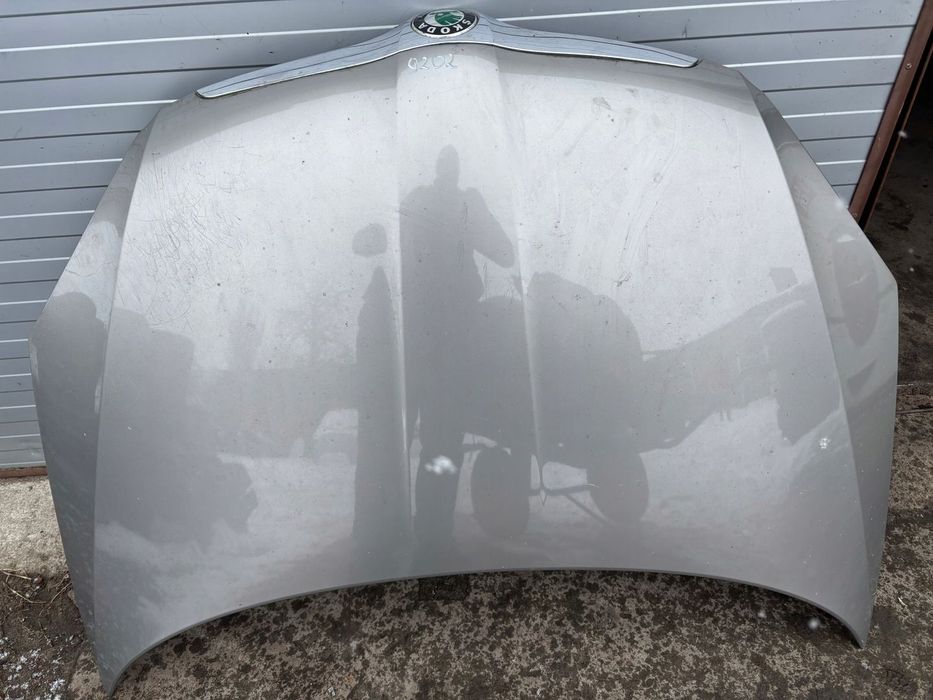 SKODA FABIA II 1.4 16V MASKA POKRYWA SILNIKA PRZÓD PRZEDNIA KOLOR 9202