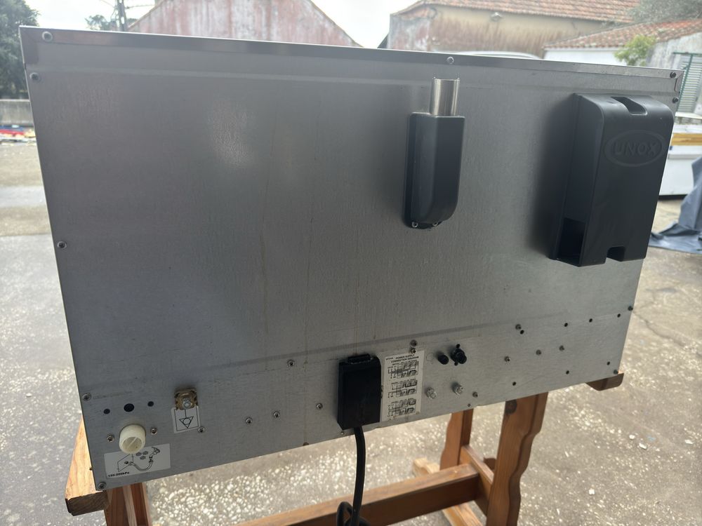 Forno Convector UNOX XF193 Modelo Rossela