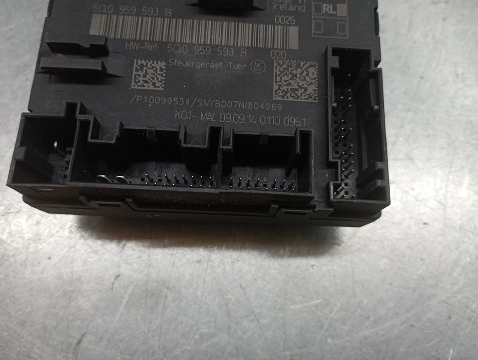 Módulo porta frente esquerdo VOLKSWAGEN Golf VII (5G1, BQ1, BE1, BE2)