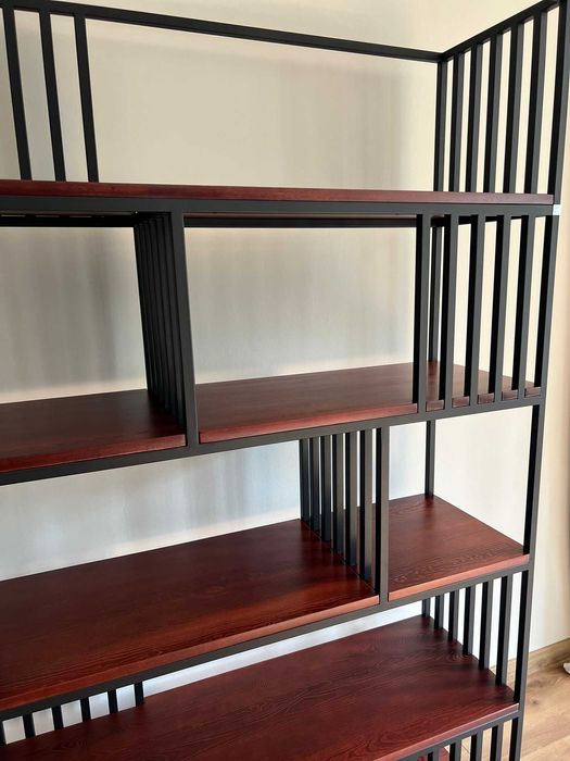 Nowoczesny regał metalowy LOFT 2024
