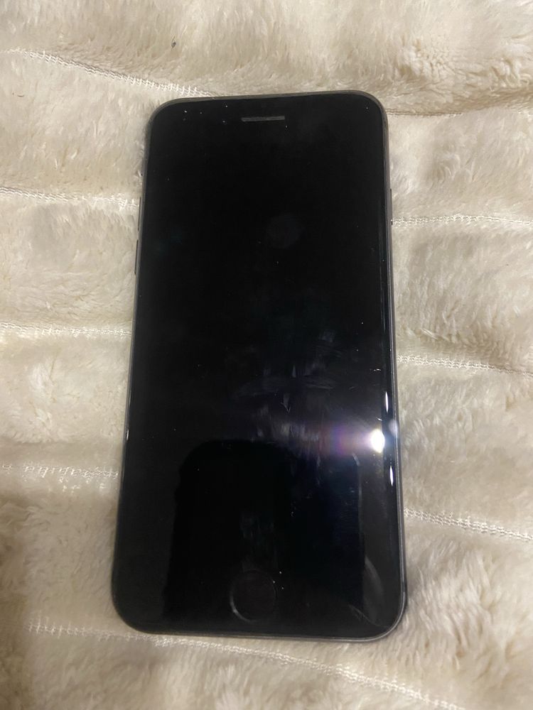 Iphone 8 бу  отличное состояния