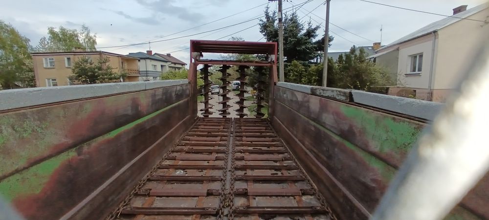 Rozrzutnik obornika Strautmann VS16