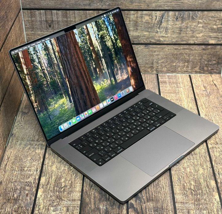 MacBook Pro A2485 (16, 2021) M1 Pro/16/512Gb/Магазин/Гарантія
