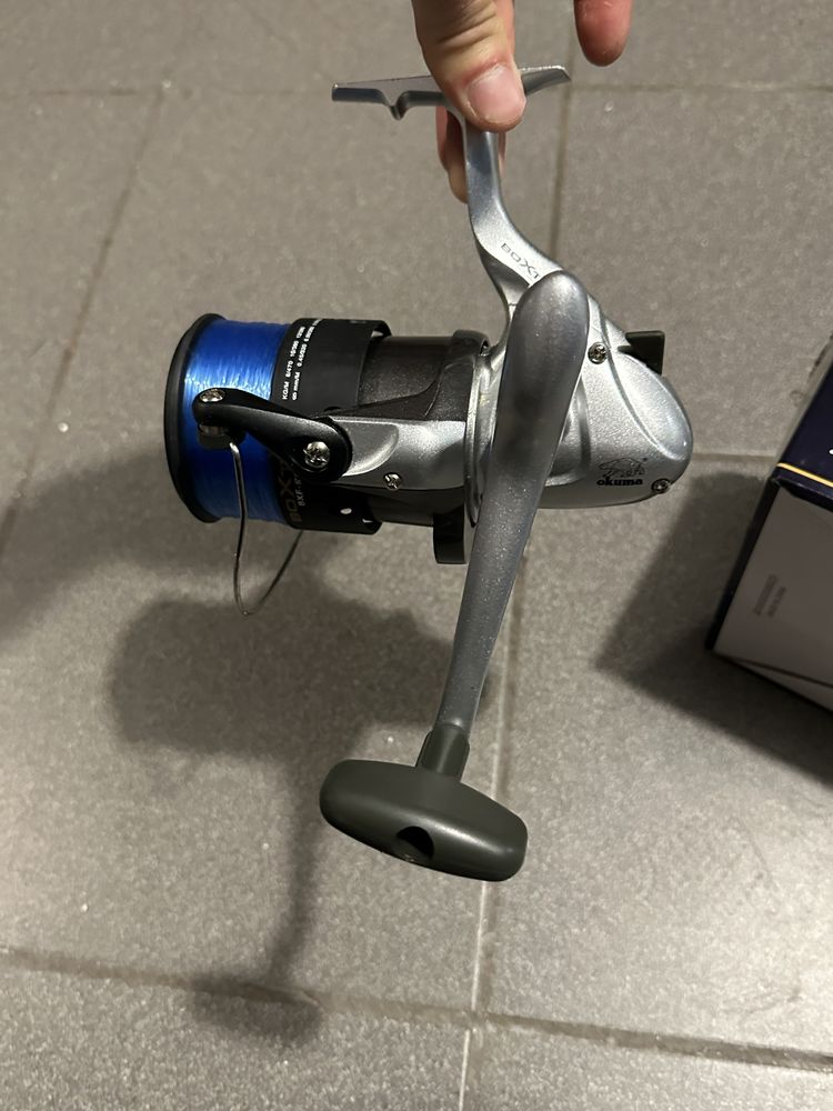 NOVO!!Carreto de pesca Okuma Boxter Bxf-80