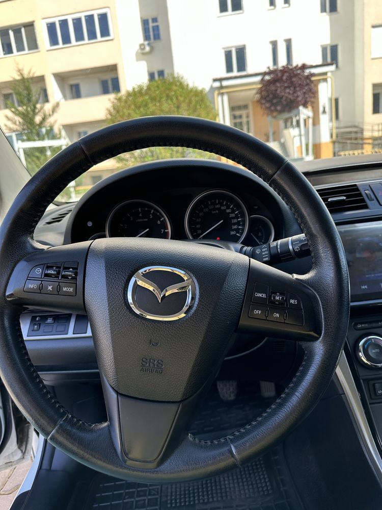 Продам Mazda 6 2011