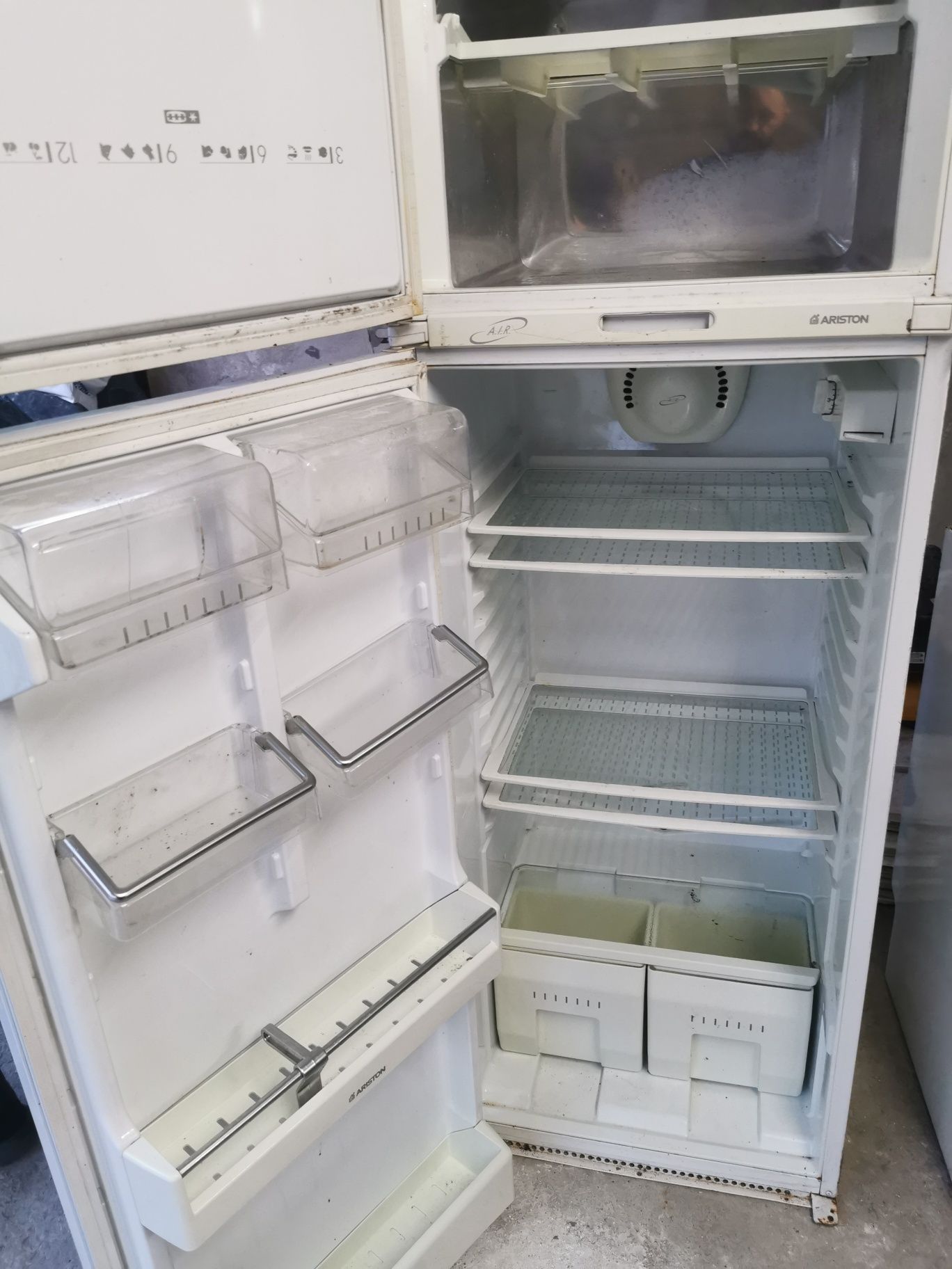 Frigorífico de encastrar
