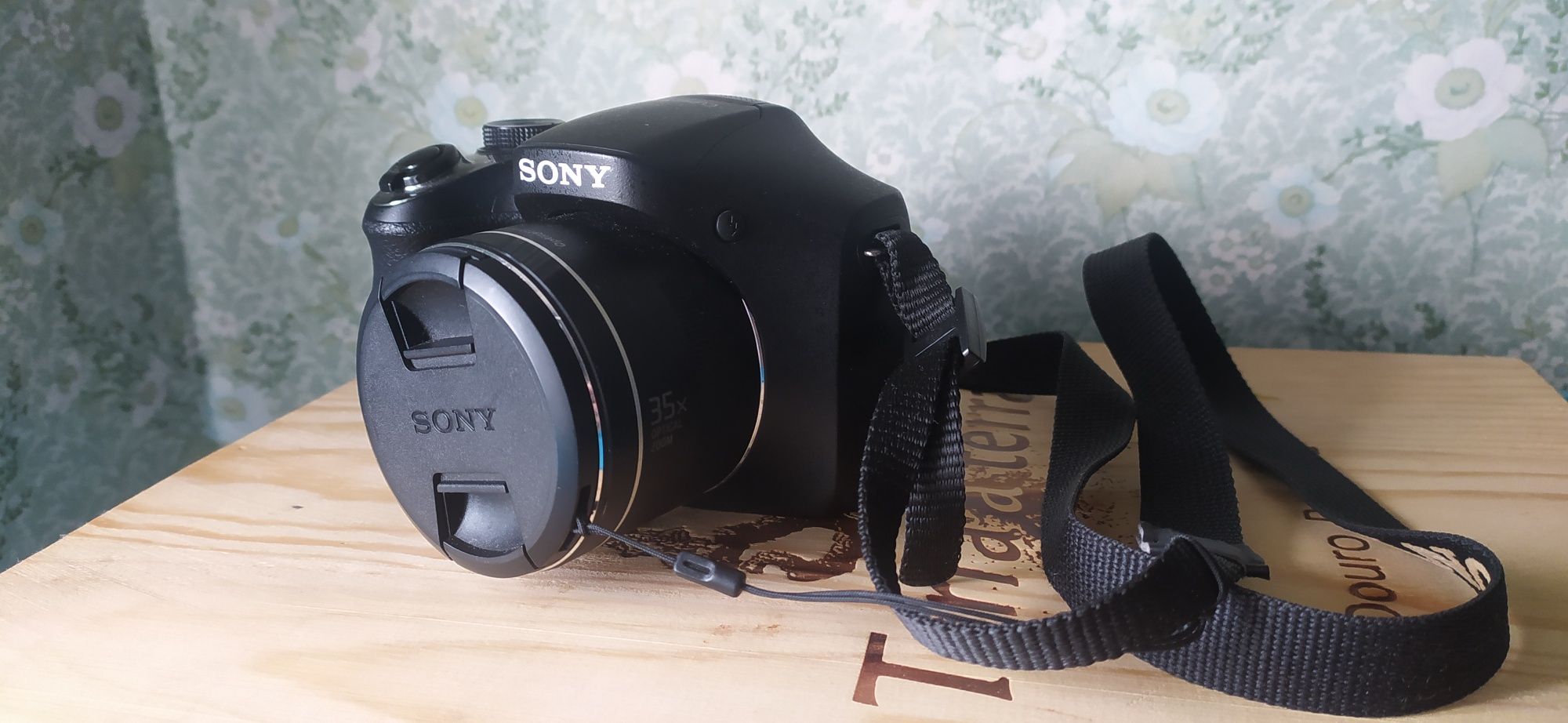 Cyber-shot Sony 20.1 megapixels