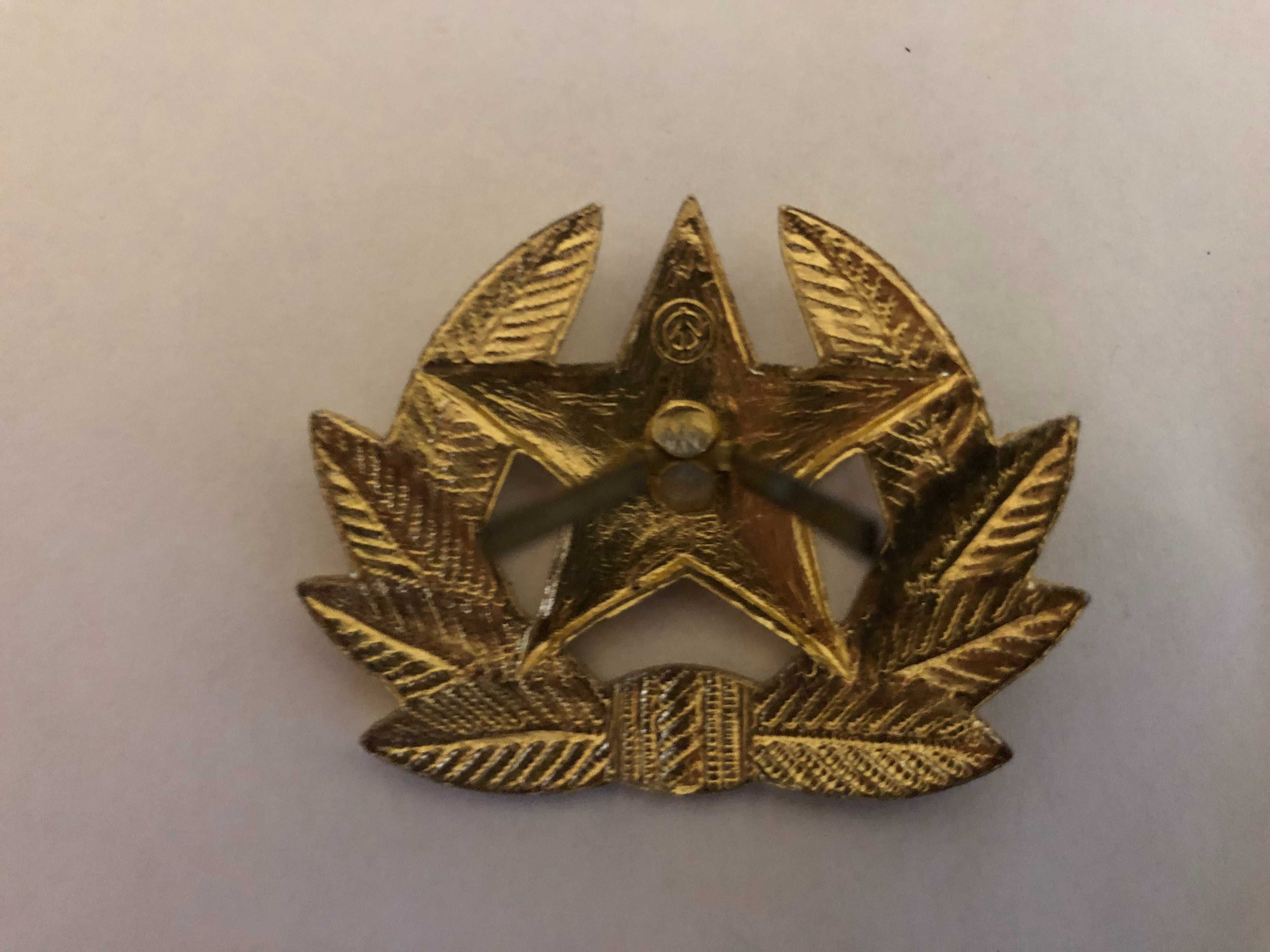 CCCP Radziecka Odznaka Wpinka Emblemat do czapki wojskowej
