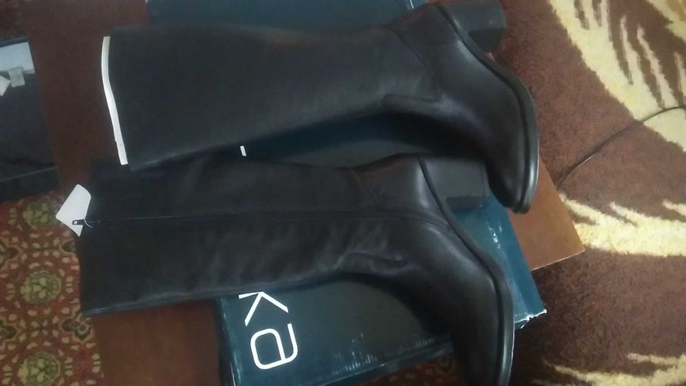 Продам сапоги демисезонные р.39 фирмы Браска