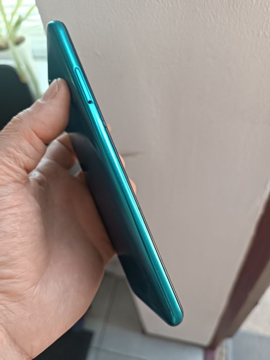ZTE Blade A71 64Gb NFC в рабочем состоянии