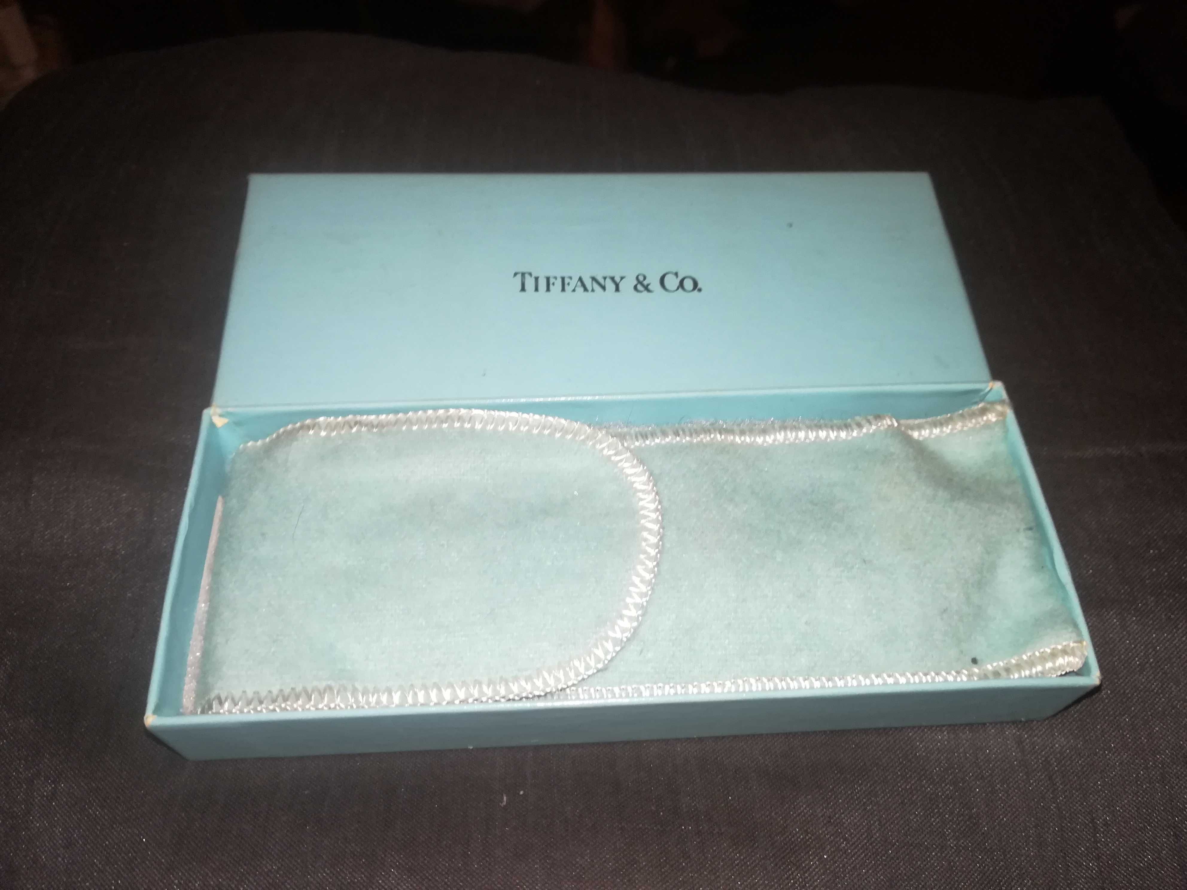 Srebrny długopis Tiffany & Co. projejtu Elsy Peretti cena od 17.11