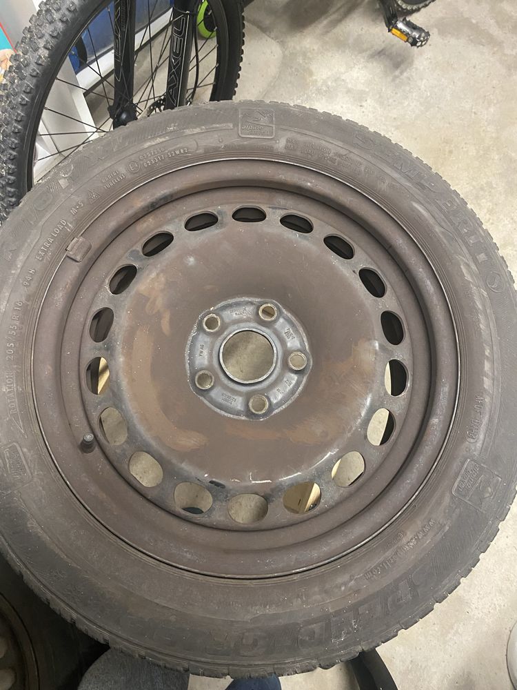 Автошини Semperit 205/55R16 94H