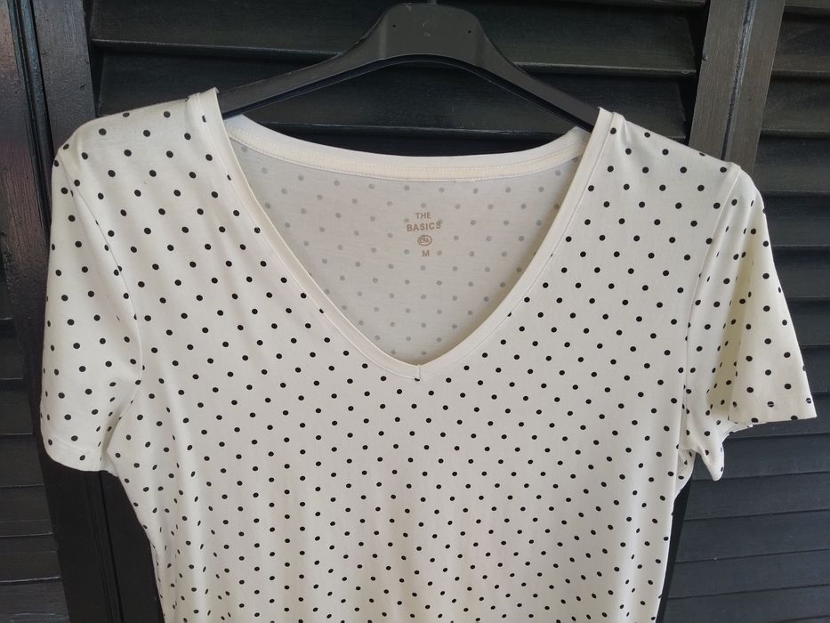 Blusa / T-shirt polka dot, super macia - C&A - Tamanho M