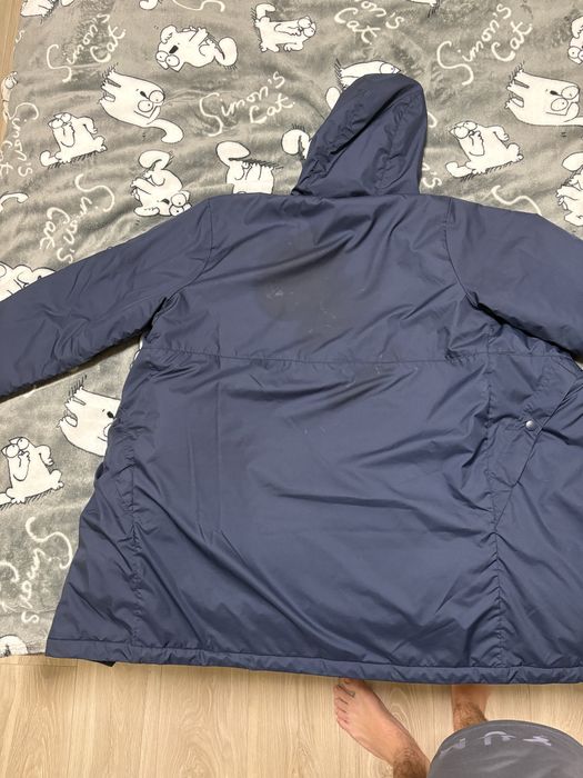 Курточка nike.