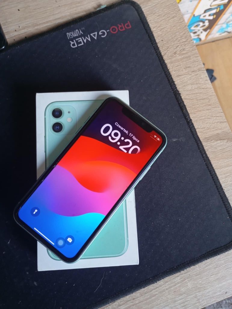iPhone 11 stan bardzo dobry