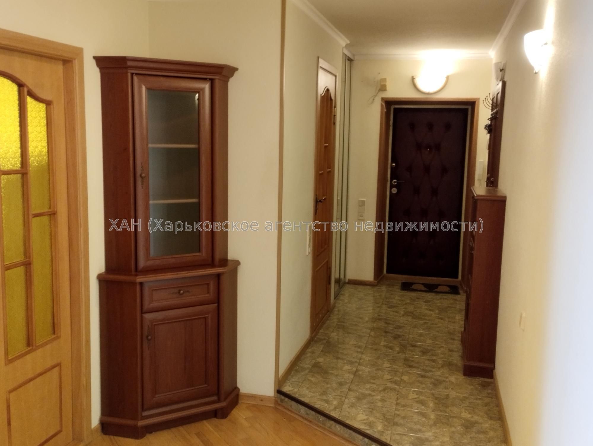 Продам 3кв. Центр. Капитальный ремонт.53000.Д57