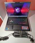 Laptop  MSI Sword 16 HX B14