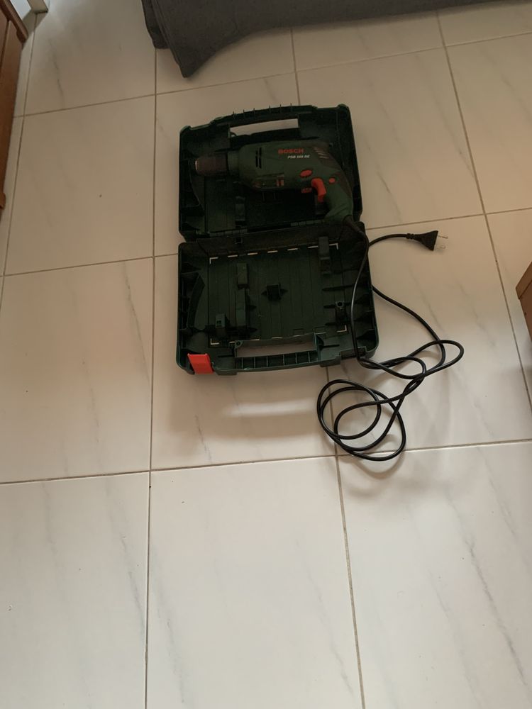 Vende se berbequim bosch psb 500re