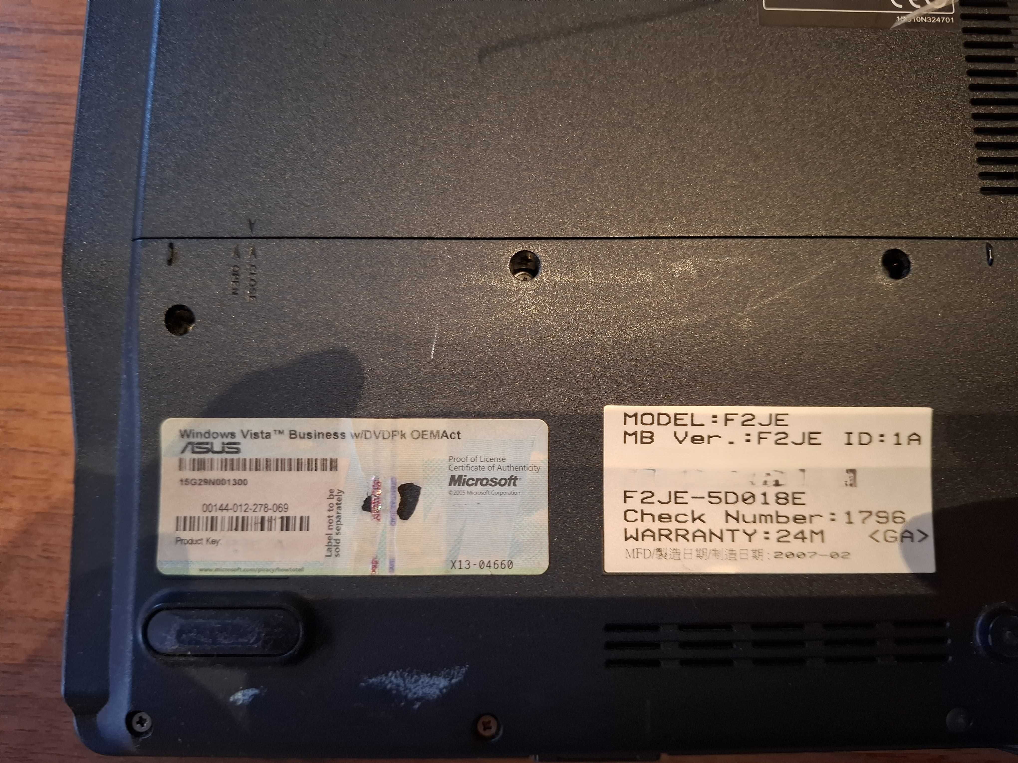 Laptop ASUS model F2JE