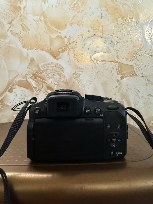 Фотоапарат Leica V-Lux 4 в ідеальному стані