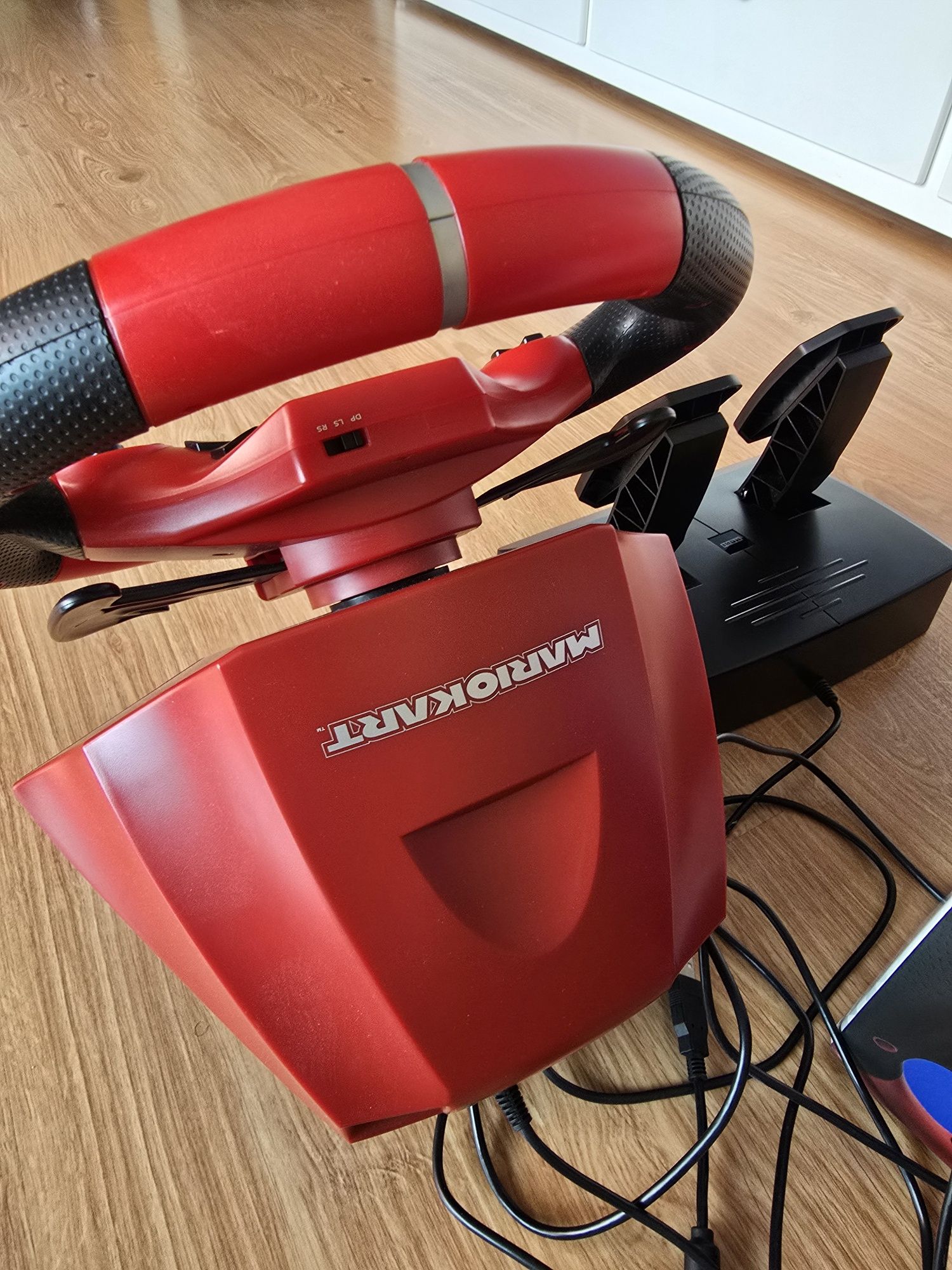 Mario Kart Volante e Pedais Nintendo Switch