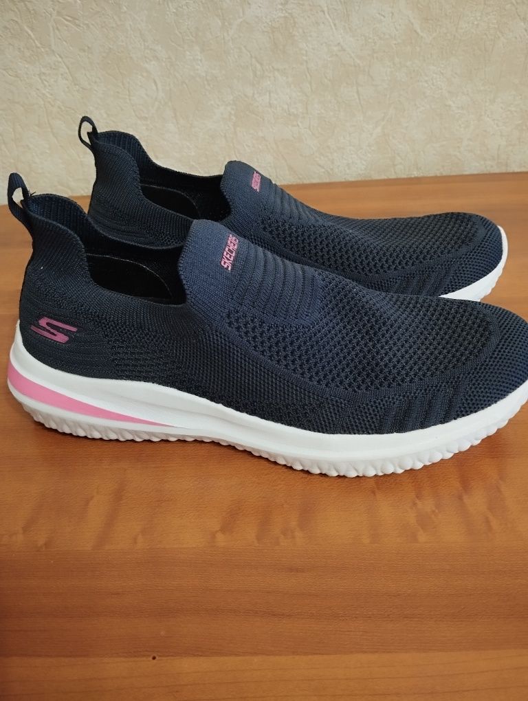 Жіночі мокасини сліпони Skechers 41 р.