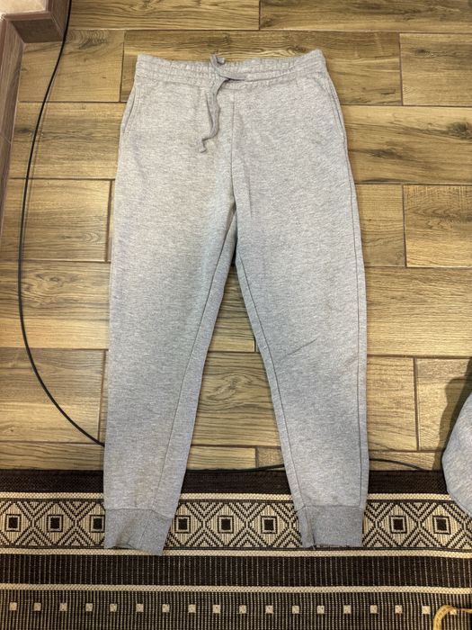 Зимний костюм . Спортиный костюм . Cropp костюм . Розмір S