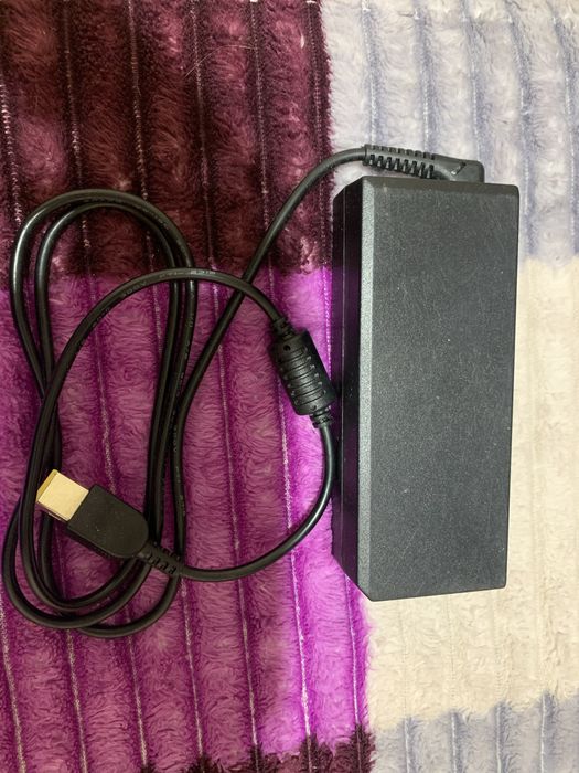 Блок питания для ноутбука Lenovo