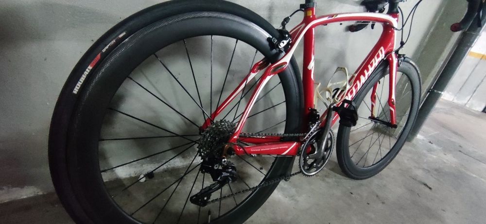 Specialized Full Carbon M