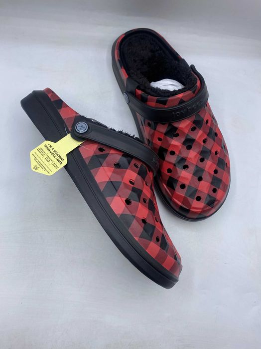 Утепелені крокси varsity lined clog graphic - buffalo plaid /black