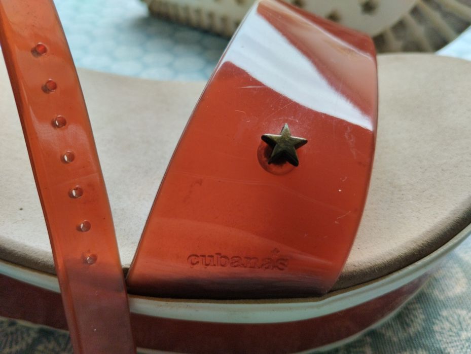 Sandálias de cunha cubanas n 41