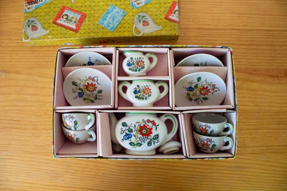 Serviço de chá miniatura