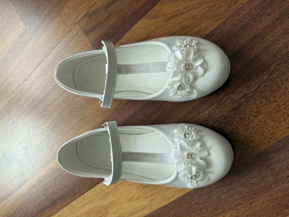 Komunijne buty dziewczęce białe 30