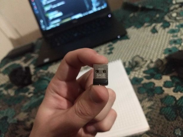 USB Флешка Sandisk 64GB