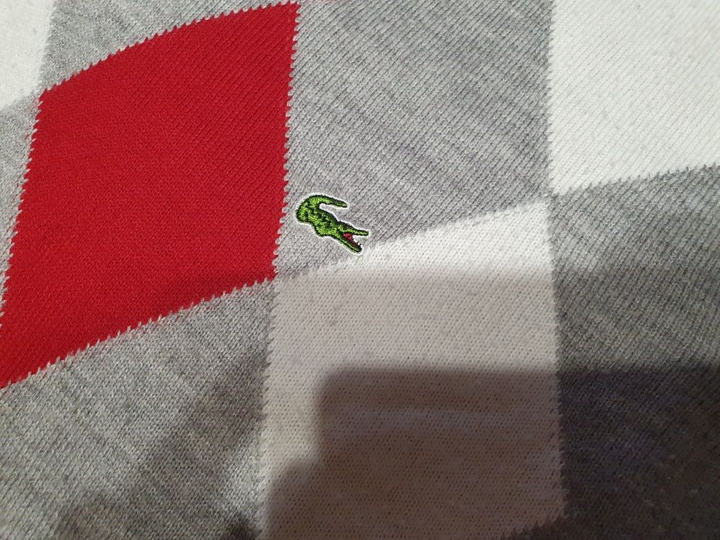 Свитер Lacoste. Состояние хорошее