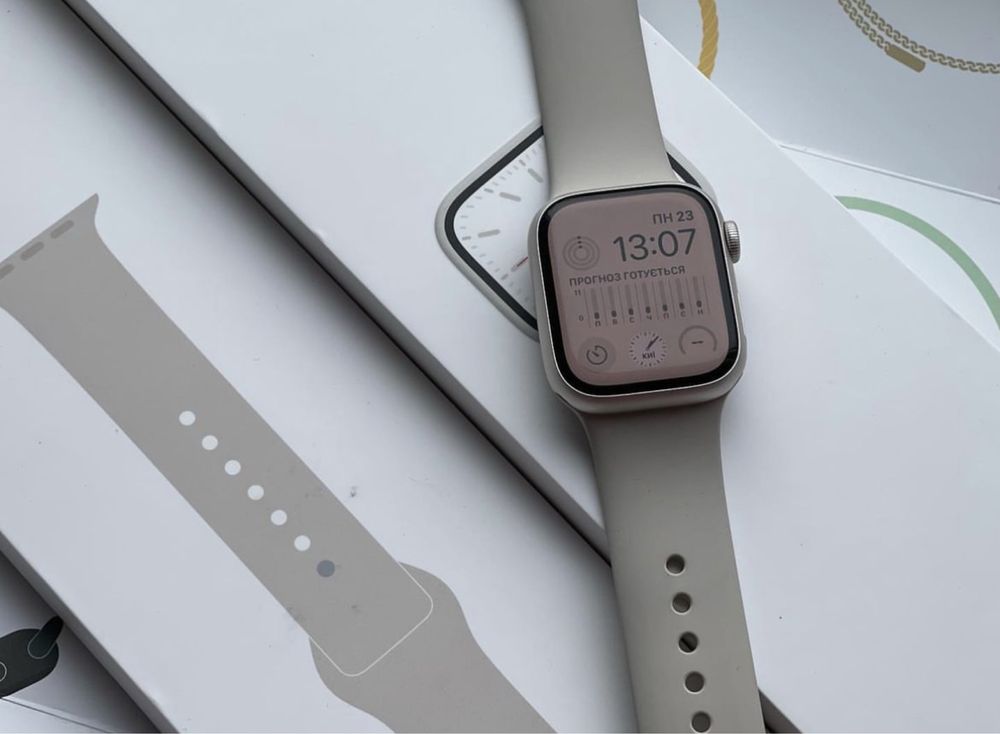 Apple Watch 7 41mm Nike White