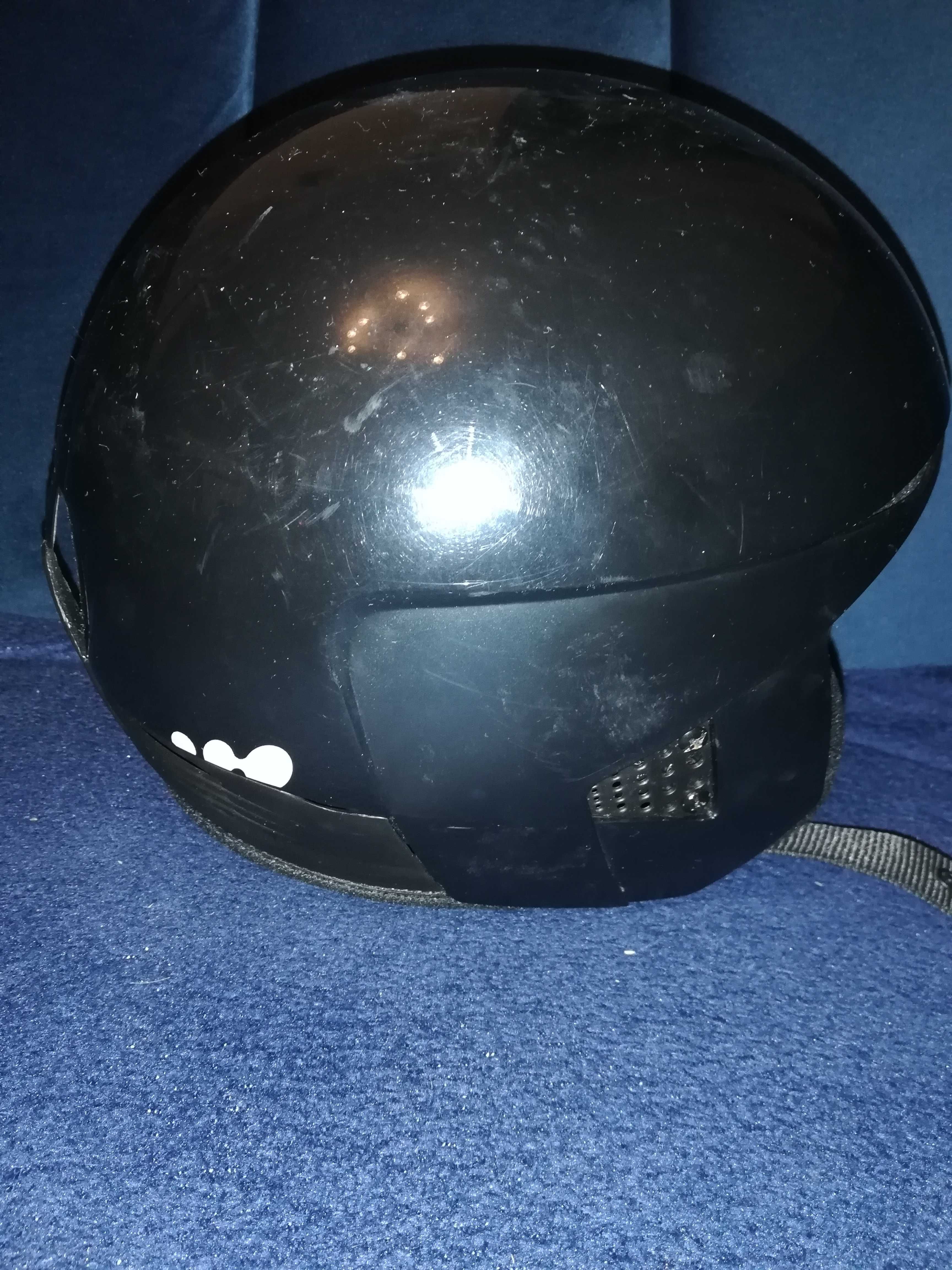 Kask narciarski WEDZE rozmiar M 52-55 cm czarny