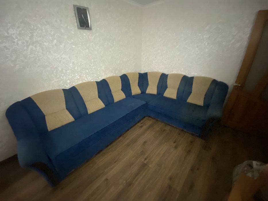 Продам диван кутовий