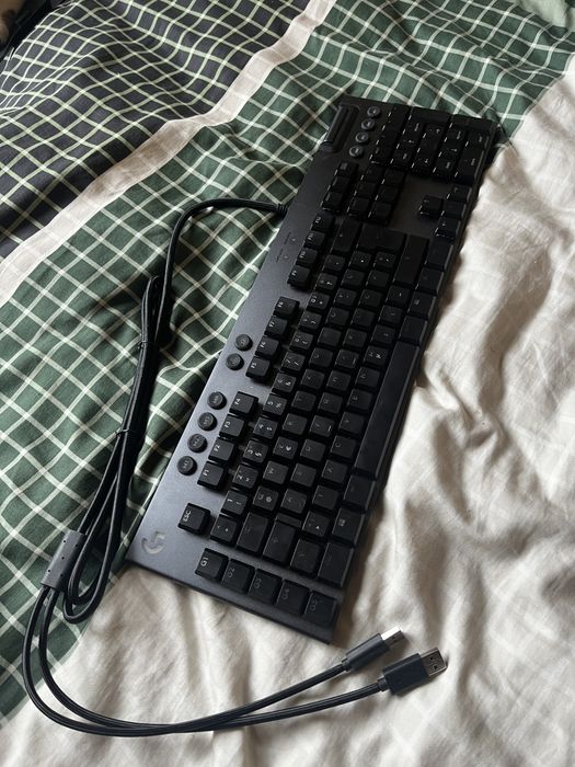 Клавиатура Logitech G815