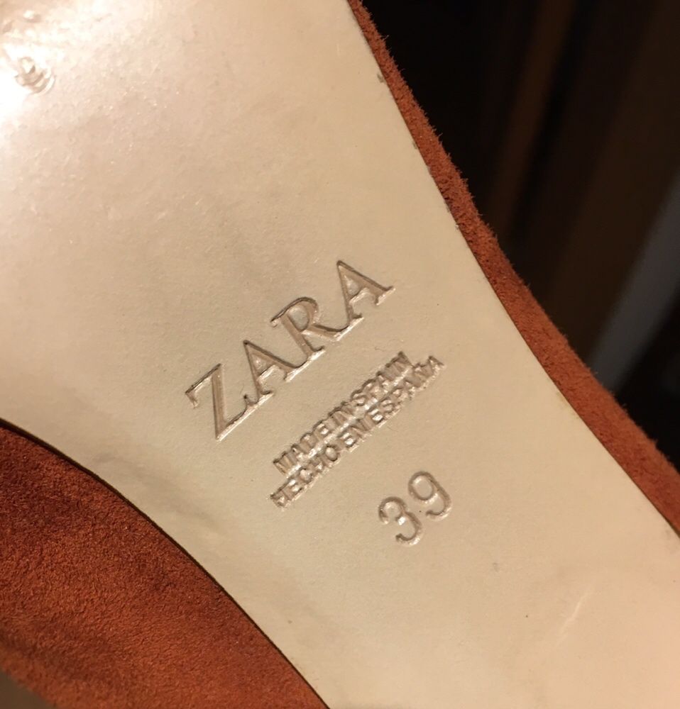 Sapatos camurça laranja Zara