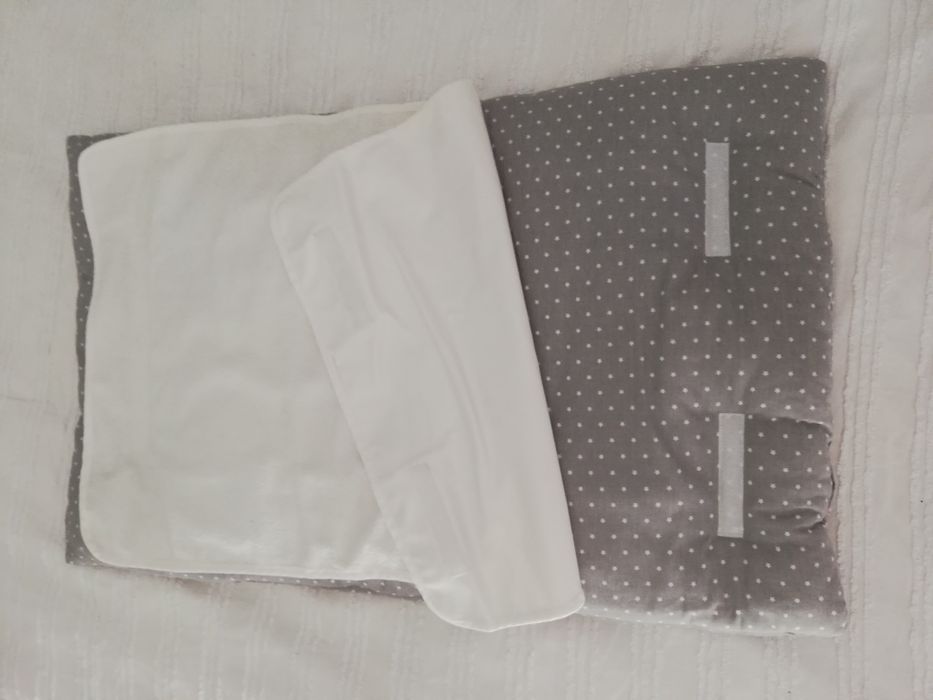 Muda fraldas, com proteção impermeável