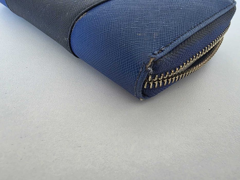 Carteira Armani Jeans Azul e Preta com Fecho