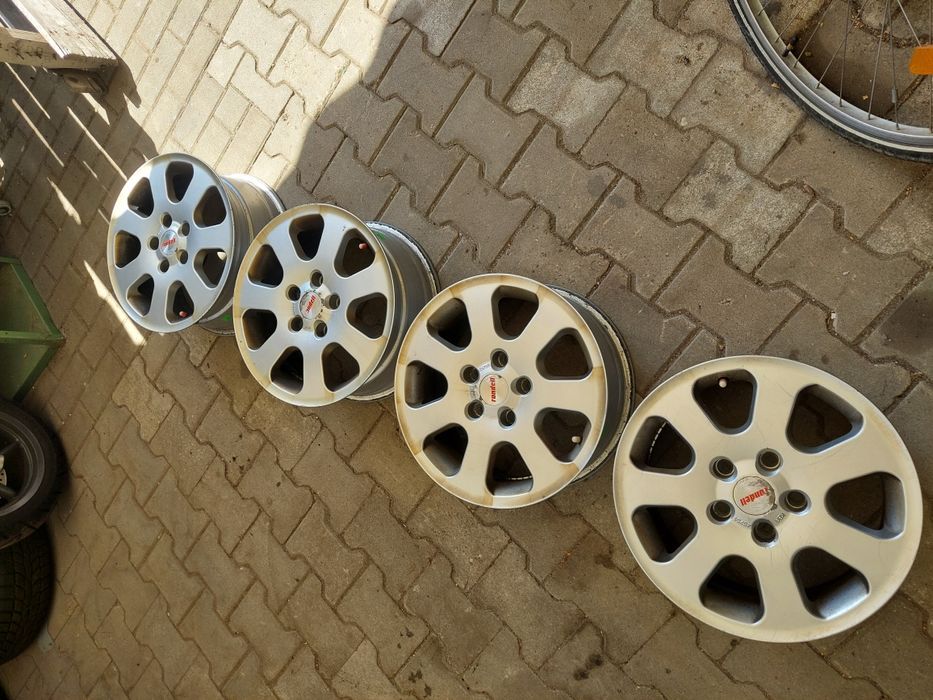 Komplet felg aluminiowych Rondell 5x110 Opel 6.5 X 15 ET40