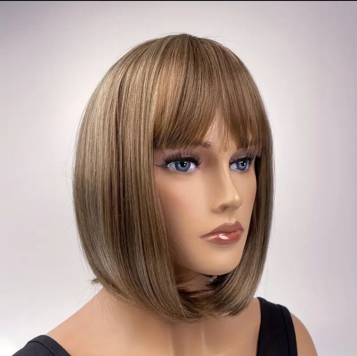 Peruka brąz pasemka bob