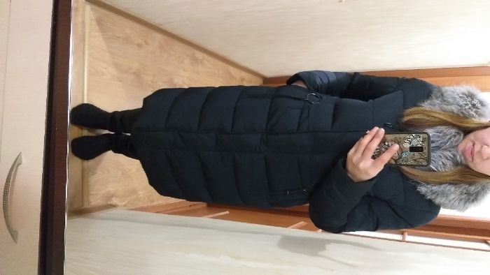 Зимняя красивая куртка-пальто с натуральным мехом чернобурки, размер М