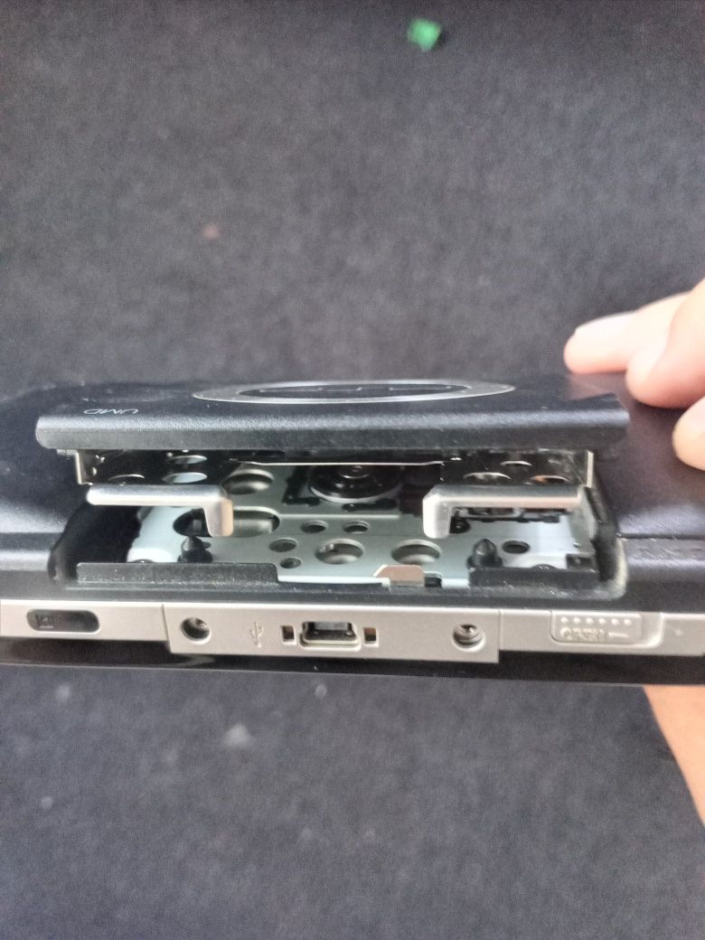 Sony PSP 1004 4gb идеал